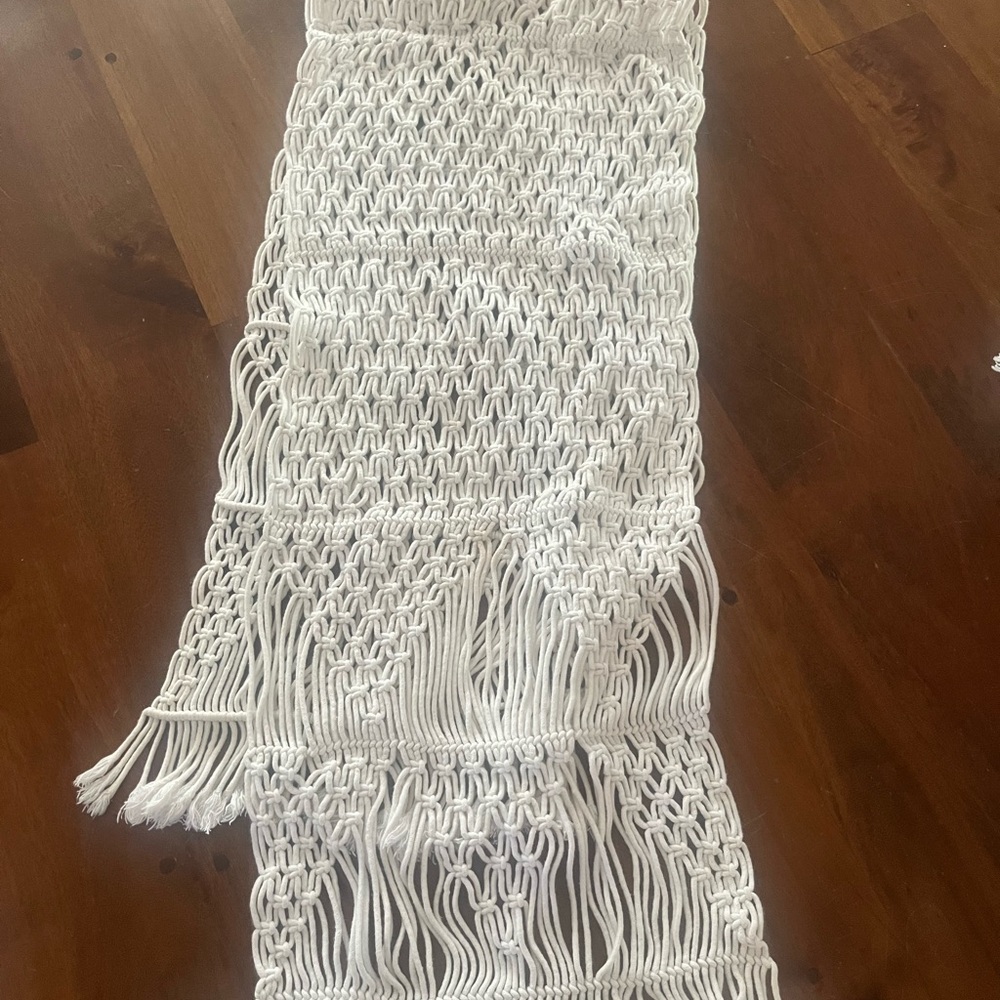 Macrame table runner